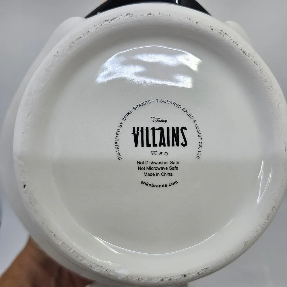 NEW! Disney Villains Evil Queen Sculpted Ceramic Cookie Jar